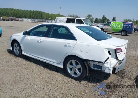 2012 Toyota Camry Se z USA, uszkodzony, nr VIN 4T1BF1FK7CU545367